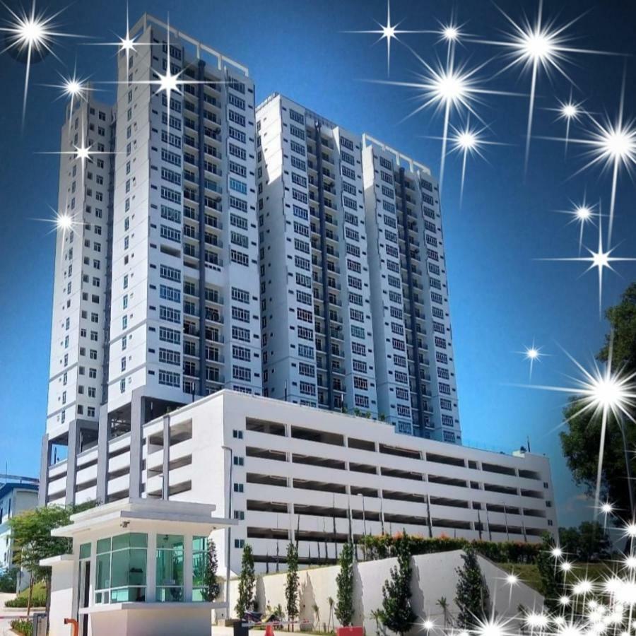 Homestay Shah Alam - Near I-Cty Exterior foto